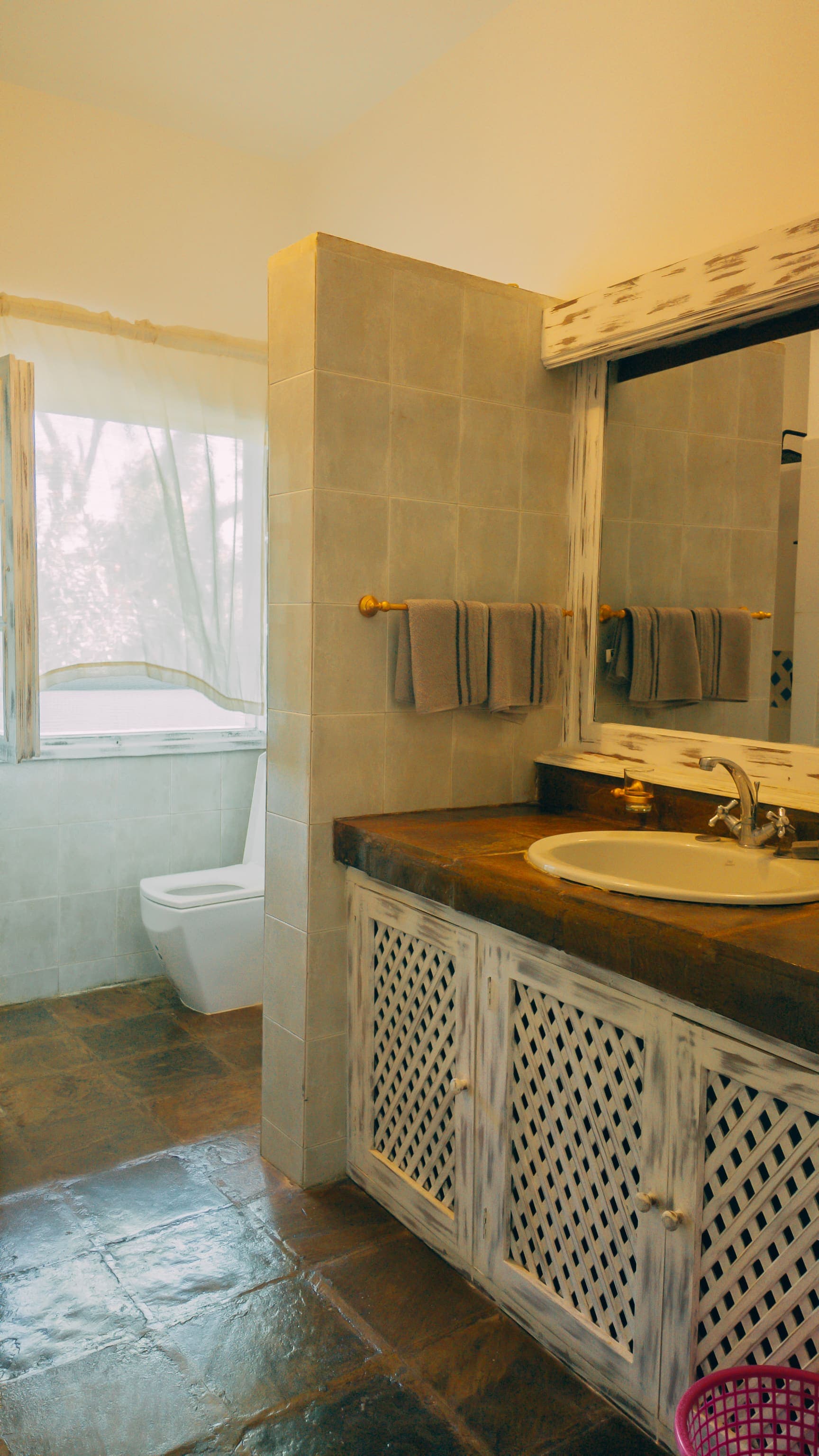 Dany & Dany Bathroom 2