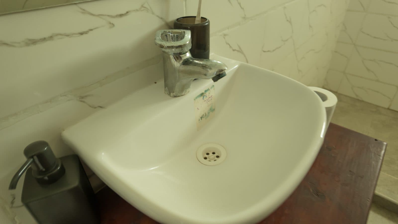 The White Villa Bathrooms 1