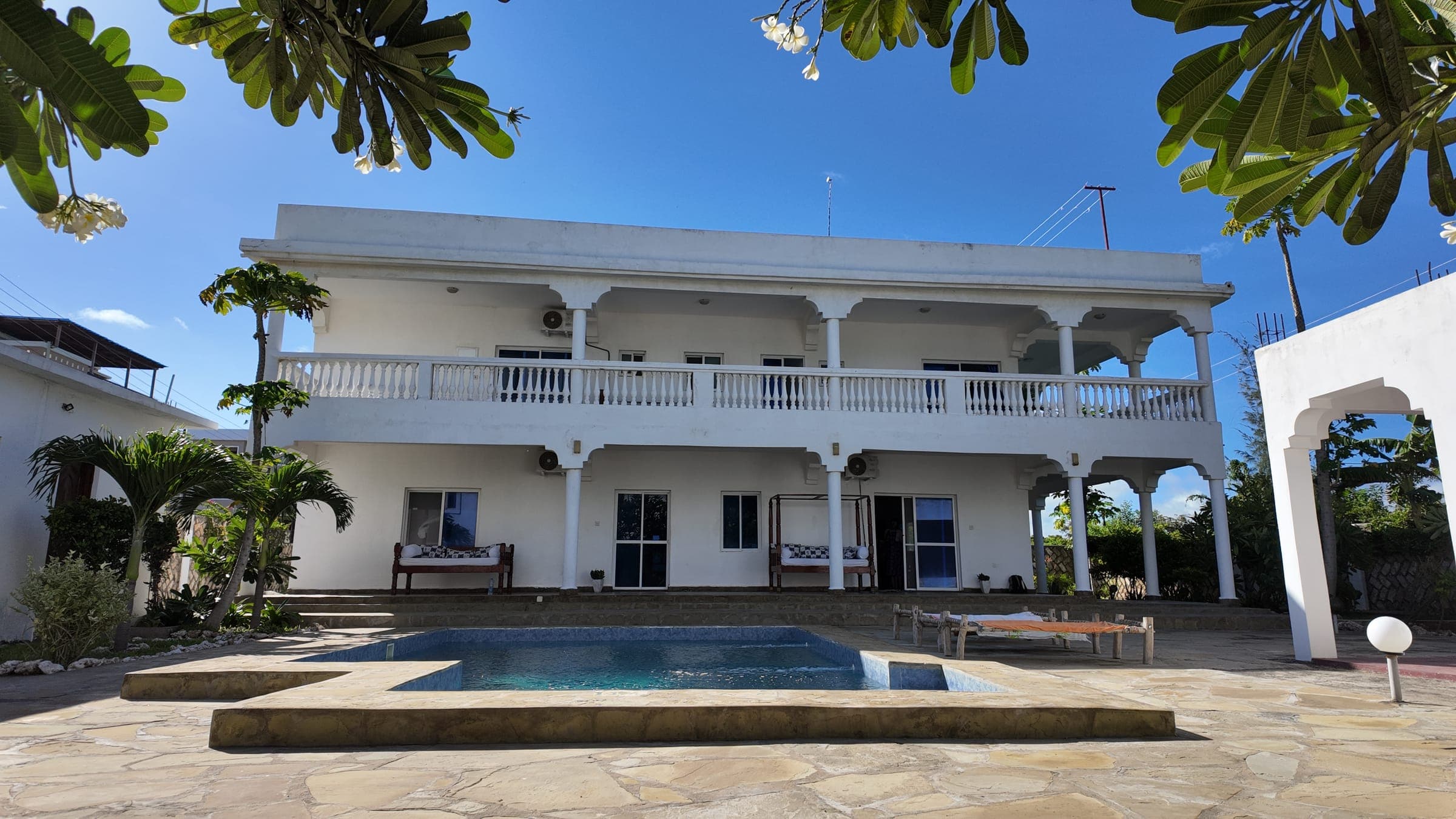 The White Villa