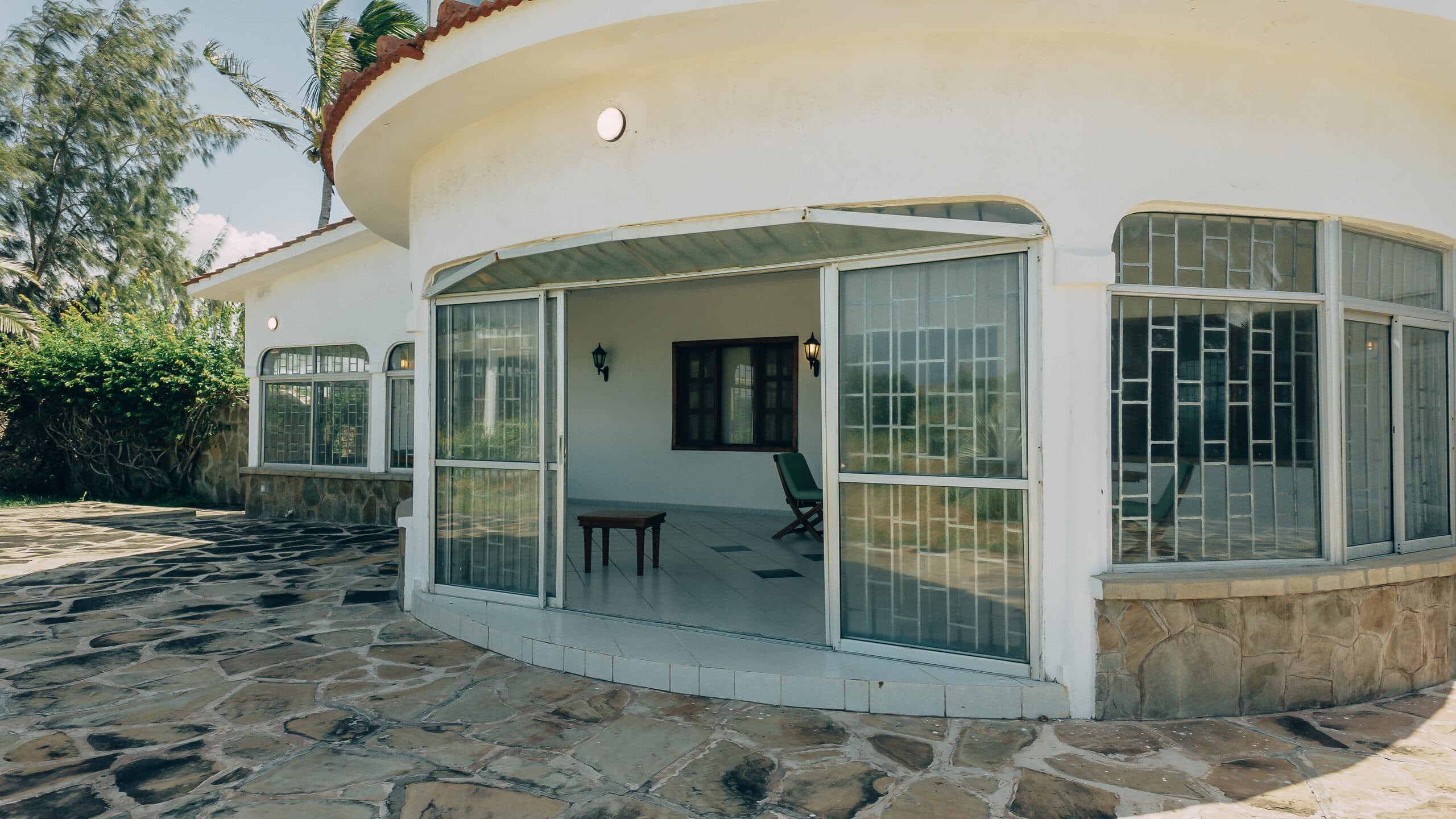Villa Bahari Exterior & Detail 1