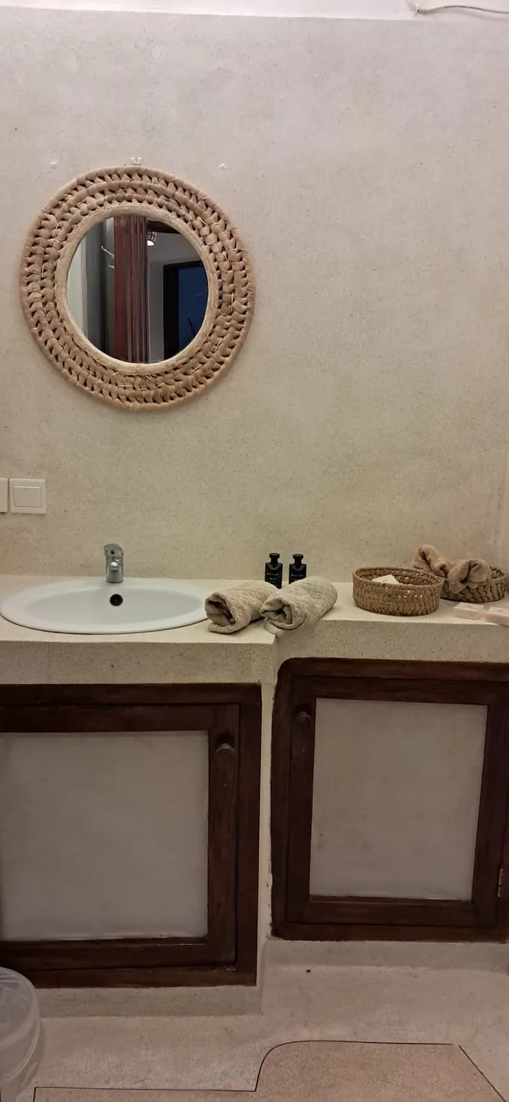 Villa Zabibu Bathrooms 1