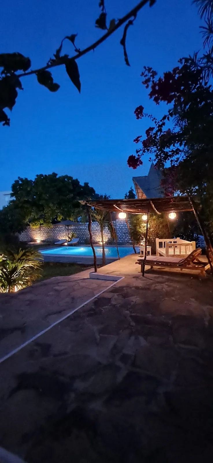 Villa Zabibu Exterior & Pool 8