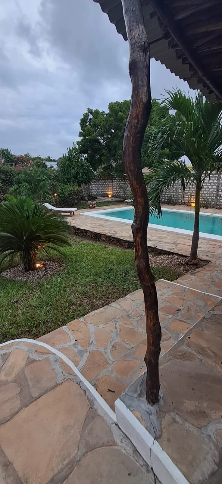 Villa Zabibu Exterior & Pool 11
