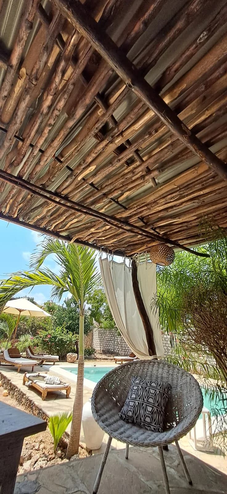 Villa Zabibu Living & Dining 4