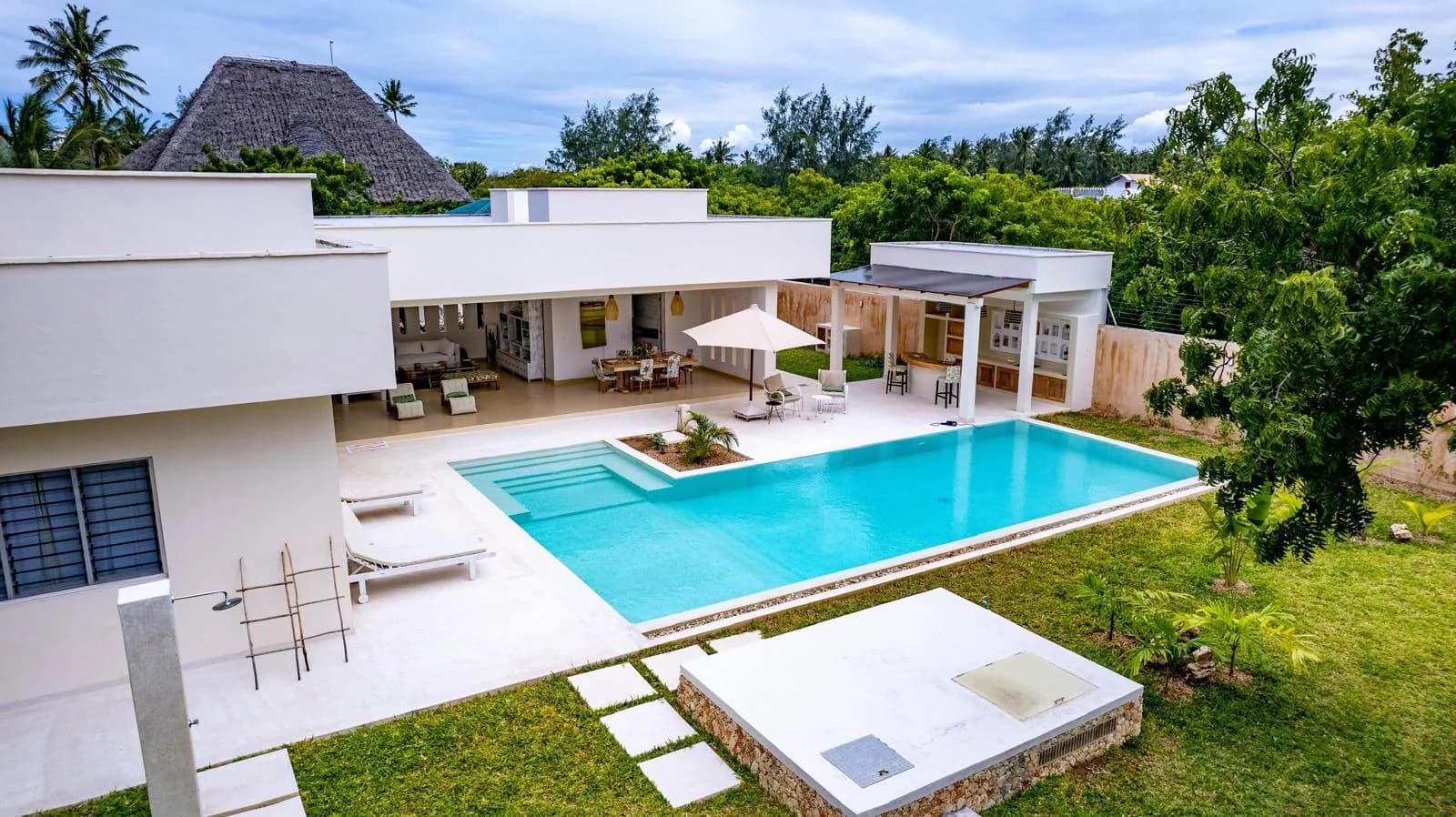 Jumbo House Detalles 3
