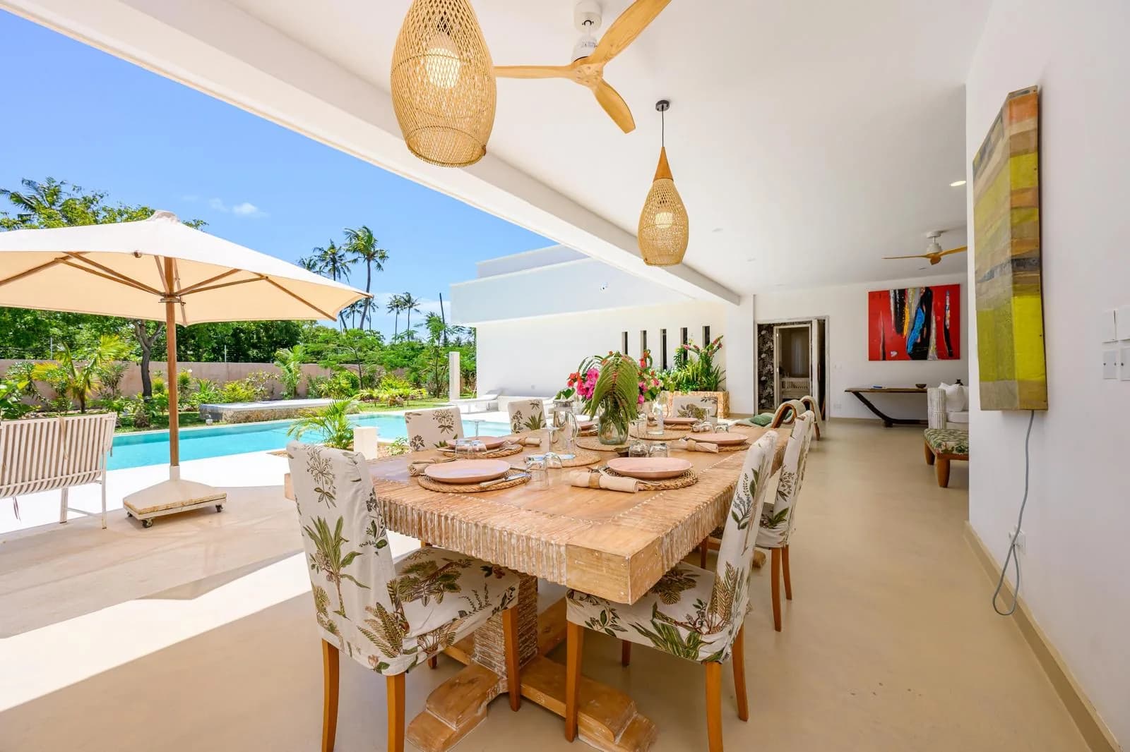 Jumbo House Piscina y vida exterior 4